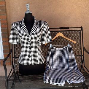 Vintage Joan Leslie Black & White Houndstooth Women’s Two-Piece Suit - Like New